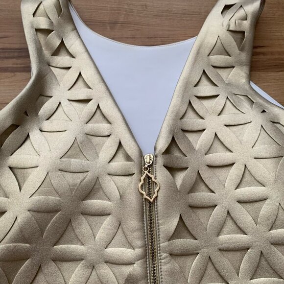 Lilly Pulitzer Mango Gold Metallic Daisy Laser Cut XS Sleeveless Party - Picture 10 of 11